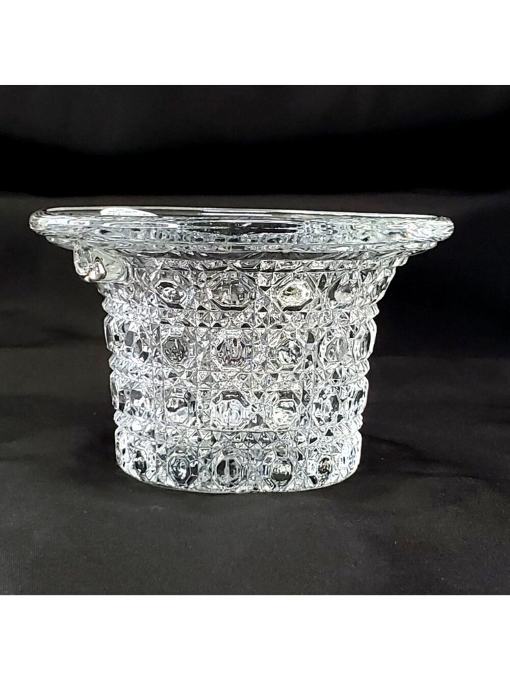 VTG GLOWS Avon Fostoria Exclusive Glass Basket 1970s GLOWS Missing handle - Picture 10 of 13